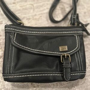 B O C Born Concepts Amherst Piano Small Crossbody Bag Purse Black Faux Leather